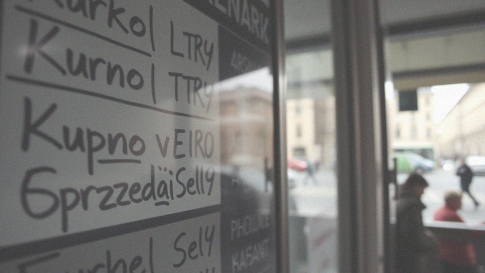 Jakie są szczegóły kursu TRY do EUR w kontekście kupna i sprzedaży?