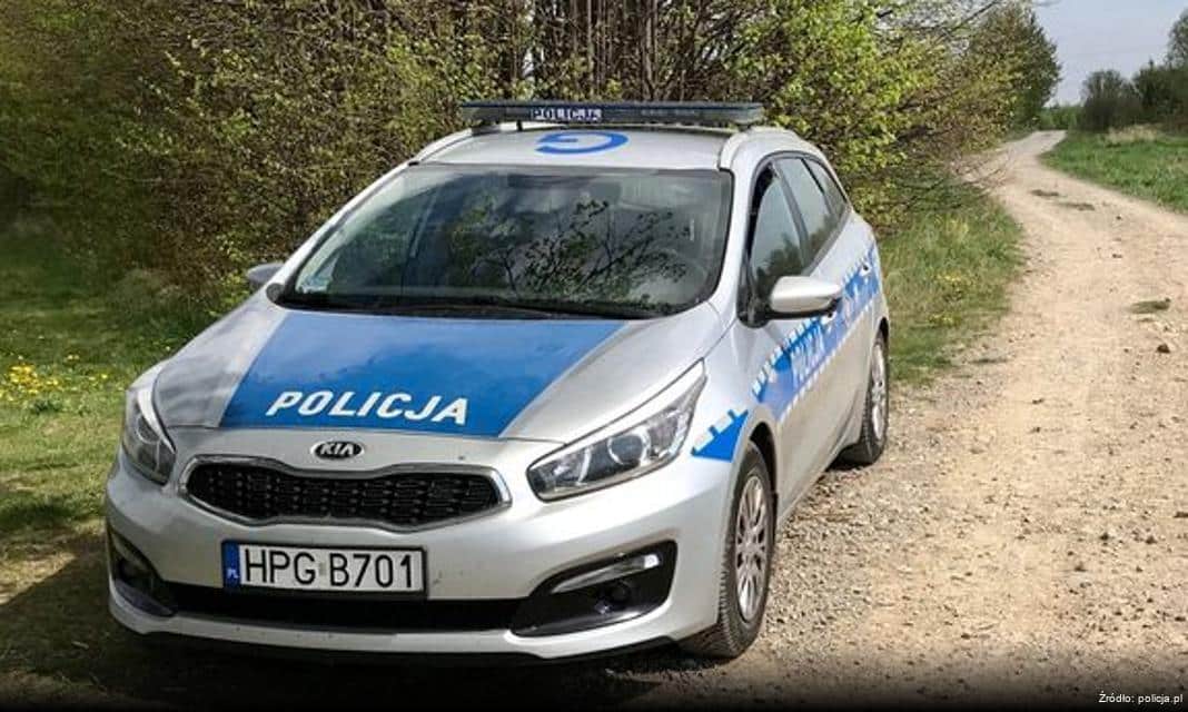 Bezpieczeństwo w Wirtualnej Przestrzeni – Wykłady dla Policjantów i Młodzieży w Wałczu